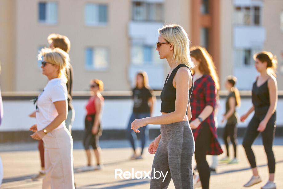 Танцы на крыше: Boogaloo, фото № 77