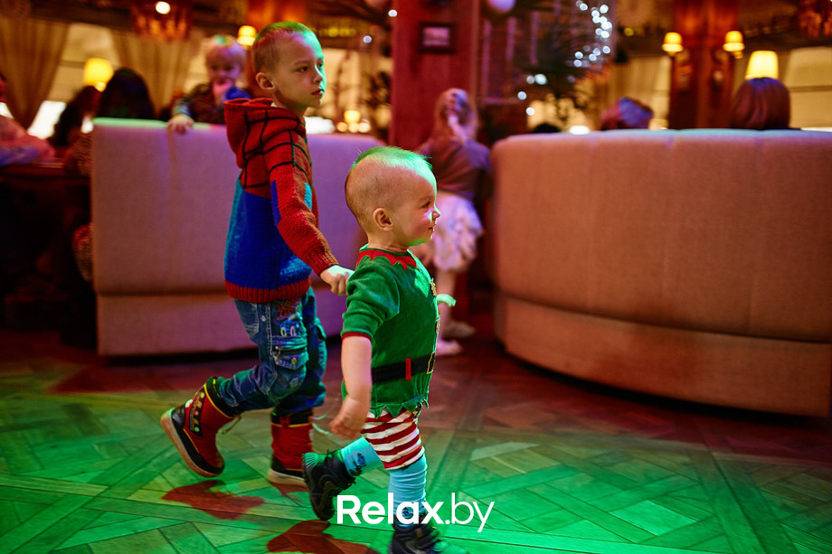 Grand kids christmas party, фото № 43