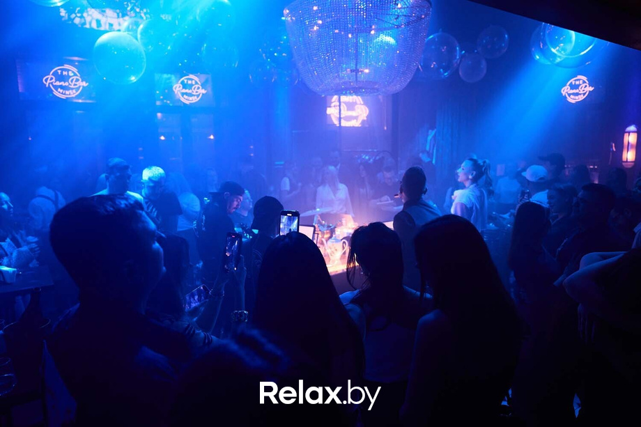 Выпускной вечер в баре Piano bar, фото № 19