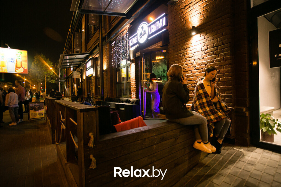 Счастливая суббота в баре «Острые козырьки», фото № 21