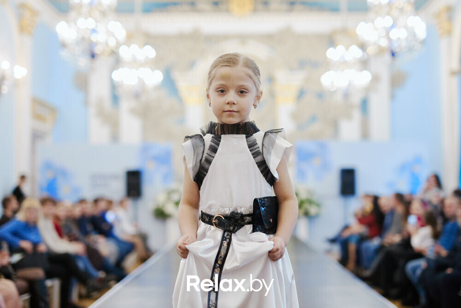 KIDS' PODIUM на FASHION SHOW SPRING 2022, фото № 130