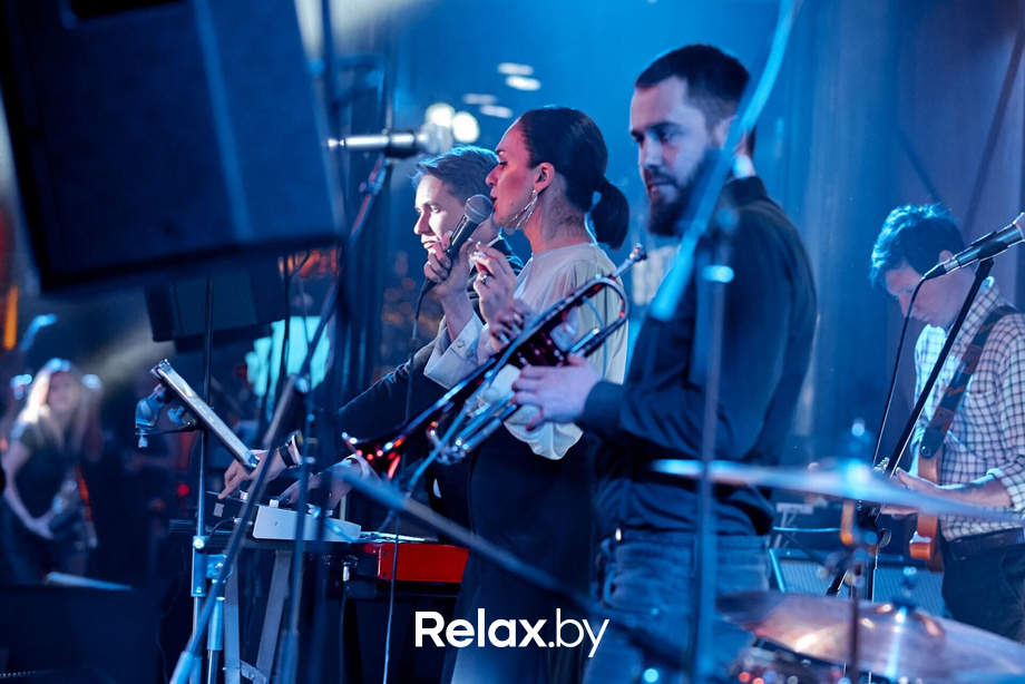 Предновогодние вечеринки в Ангелах, фото № 14