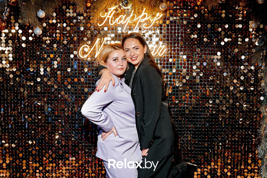 Предновогодние вечеринки в Ангелах, фото № 92