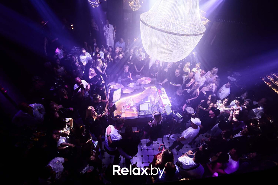 Уличный концерт, фото № 178