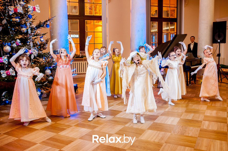 Семейный рождественский благотворительный бал Академии мюзикла "Ревю" - "Наши сердца", фото № 156