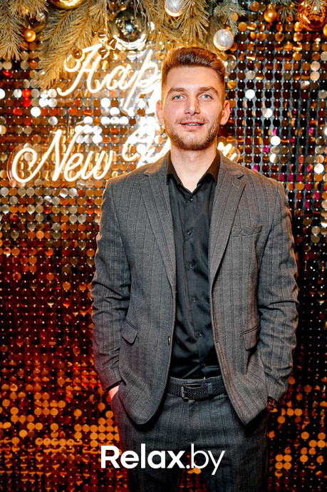 Предновогодние вечеринки в Ангелах, фото № 28