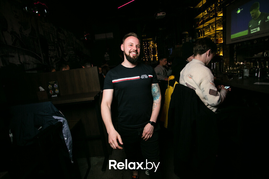 Счастливая суббота в баре «Острые козырьки», фото № 19