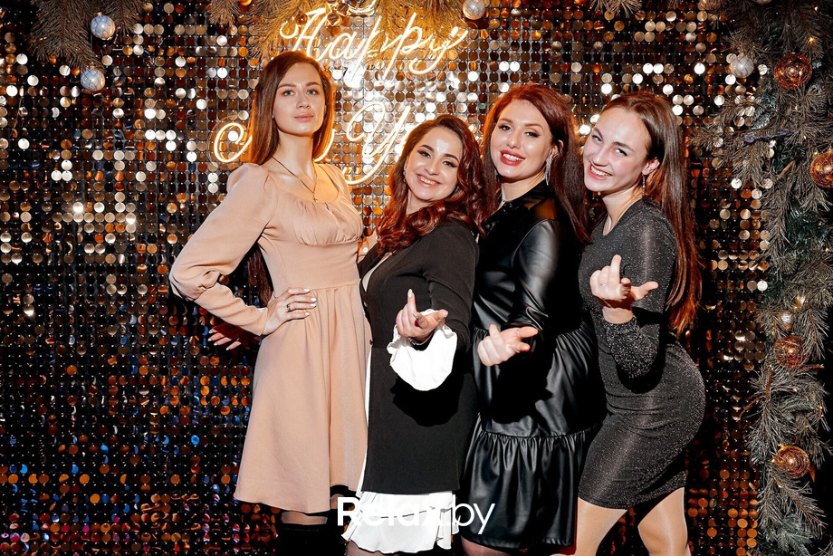 Предновогодние вечеринки в Ангелах, фото № 89