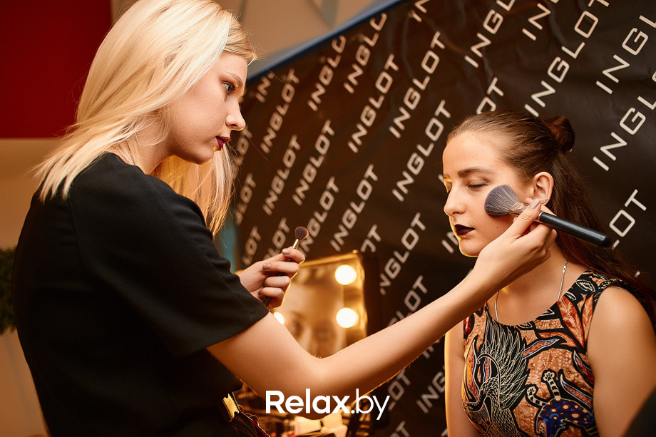 Предпремьерный показ фильма «Неоновый демон», фото № 5