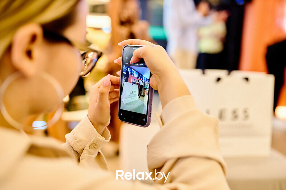 Открытие магазина LESS, фото № 55