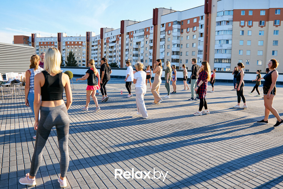 Танцы на крыше: Boogaloo, фото № 93