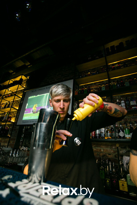 Счастливая суббота в баре «Острые козырьки», фото № 51