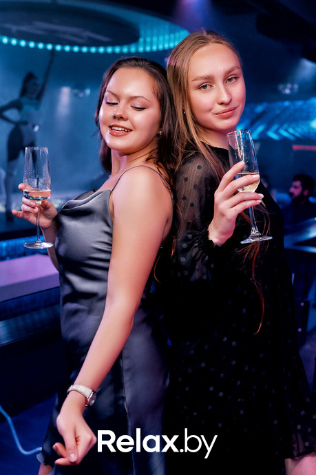 White Moon, фото № 48