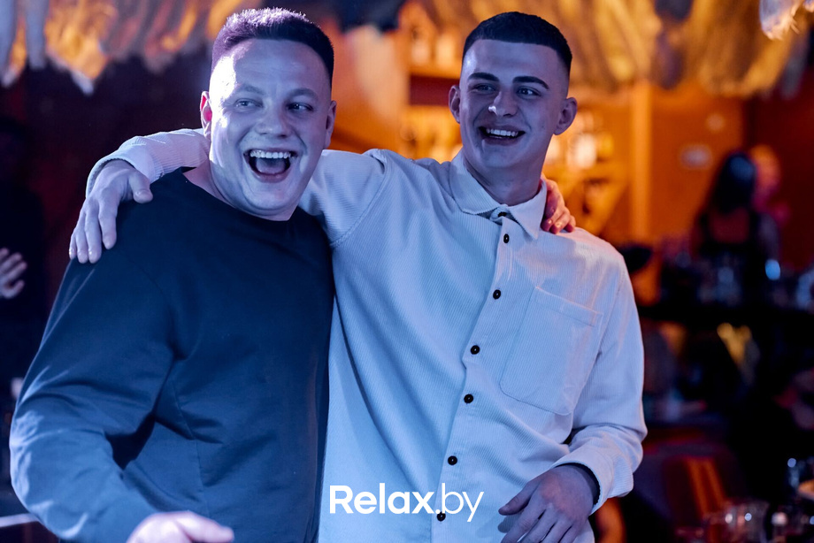 Предновогодние вечеринки в Ангелах, фото № 124