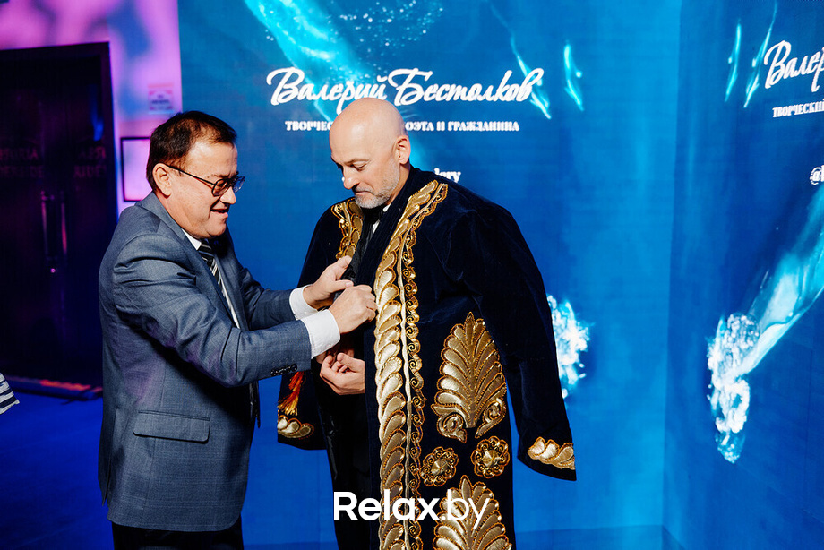 Творческий вечер поэта Валерия Бестолкова, фото № 58