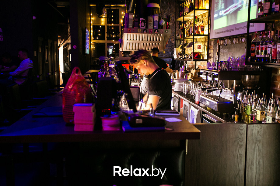 Пятница развратница в баре «Острые козырьки», фото № 30