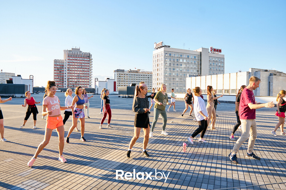 Танцы на крыше: Boogaloo, фото № 90