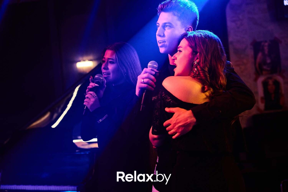 Выпускной вечер в караоке «Квартирник», фото № 16