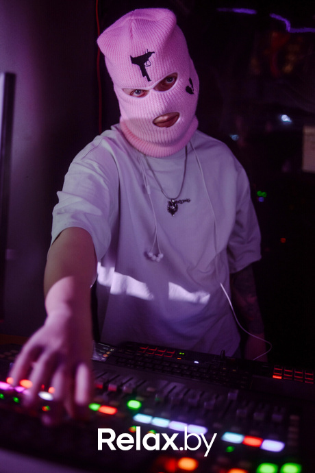 Friday LUXURIA LXR, фото № 1