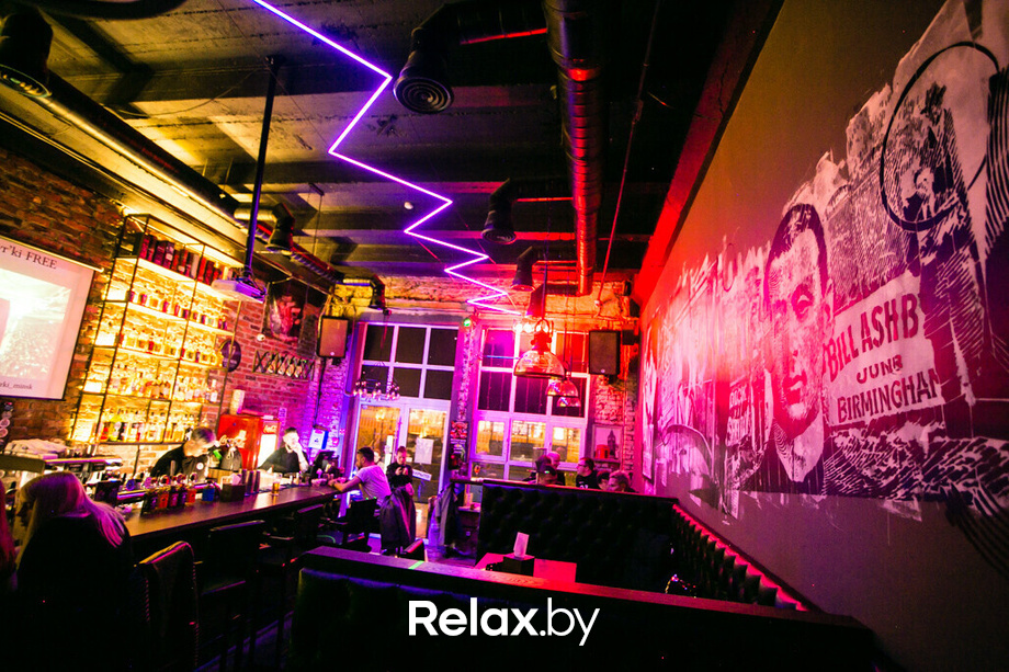 Счастливая суббота в баре «Острые козырьки», фото № 79