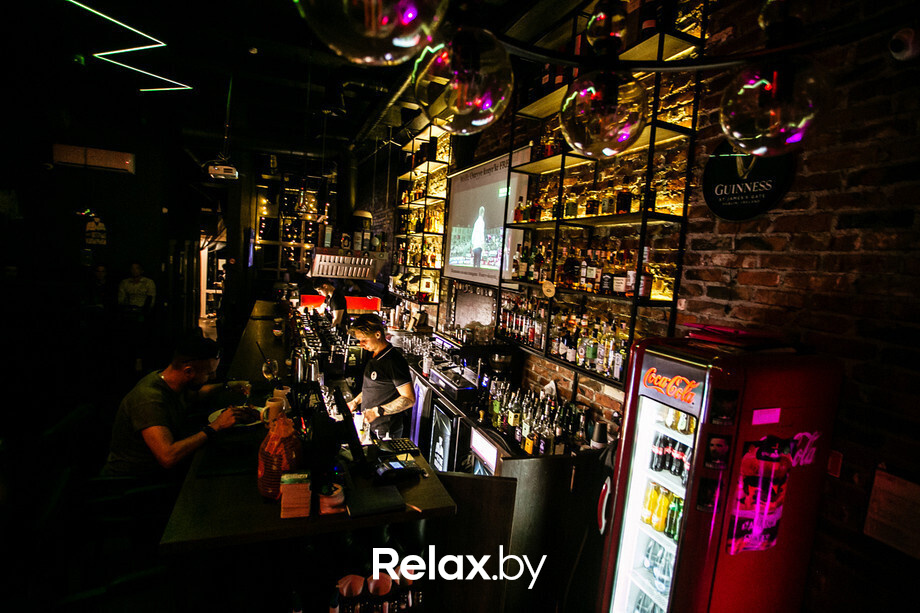 Пятница развратница в баре «Острые козырьки», фото № 37