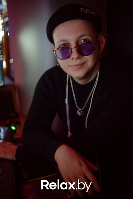 Friday LUXURIA LXR, фото № 3