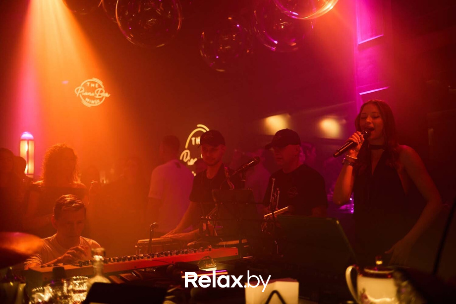 Выступление Piano bar band, фото № 41