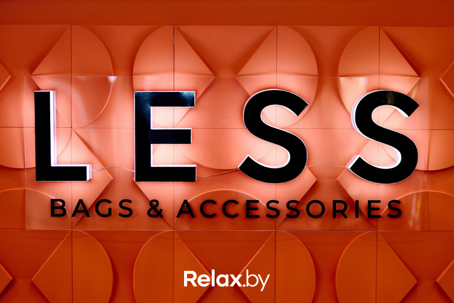 Открытие магазина LESS, фото № 1