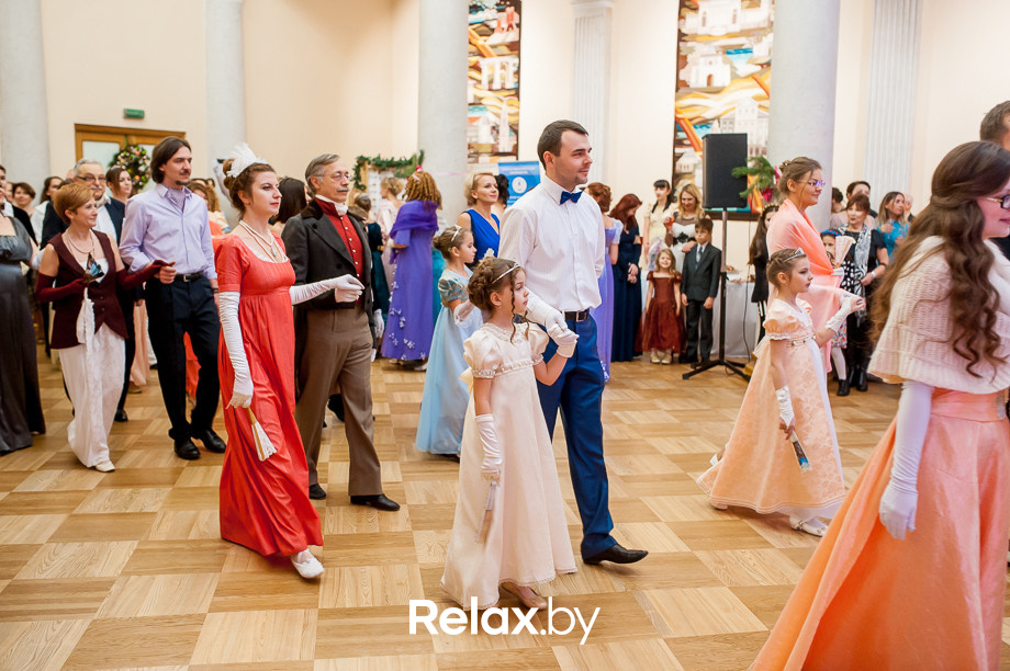 Семейный рождественский благотворительный бал Академии мюзикла "Ревю" - "Наши сердца", фото № 85