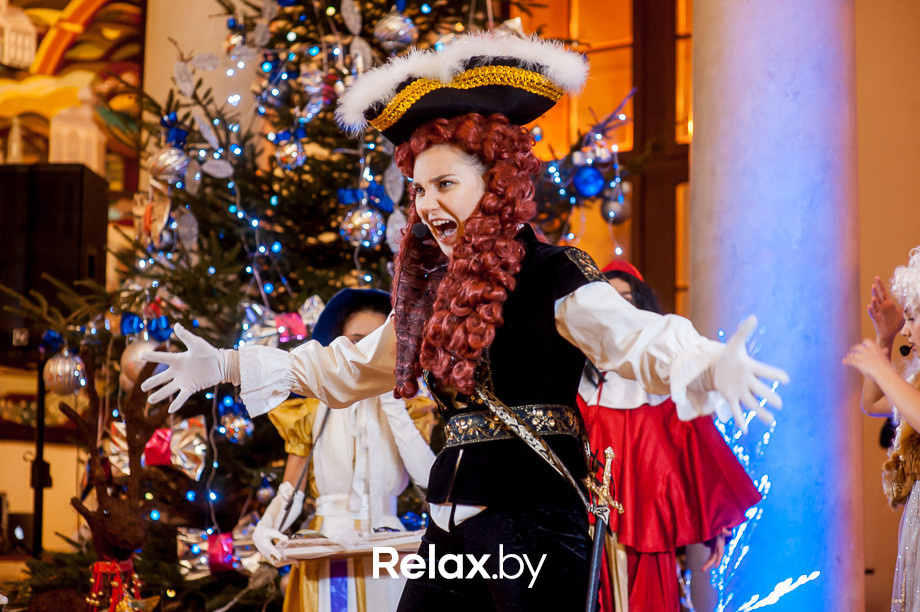 Семейный рождественский благотворительный бал Академии мюзикла "Ревю" - "Наши сердца", фото № 141