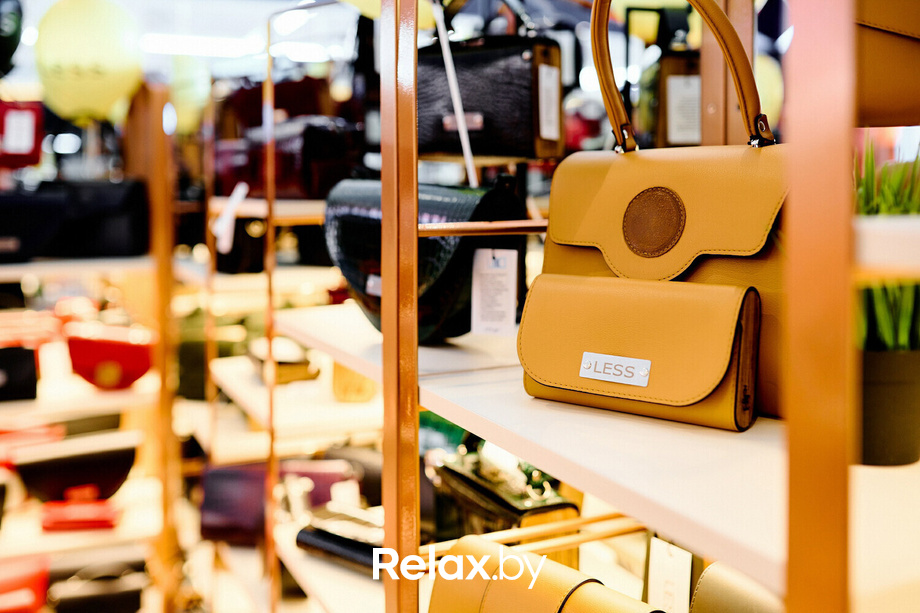 Открытие магазина LESS, фото № 2