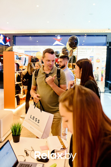 Открытие магазина LESS, фото № 38