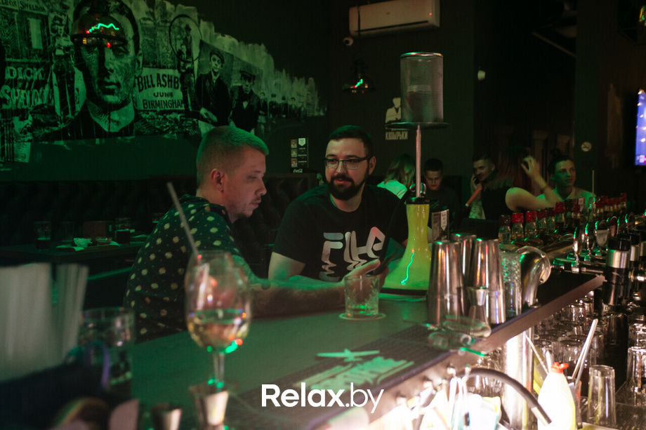 Пятница развратница в баре «Острые козырьки», фото № 45