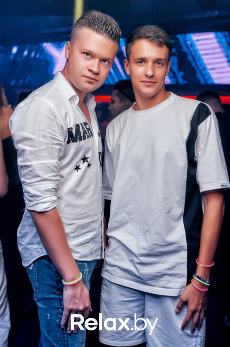 Neon moon, фото № 81