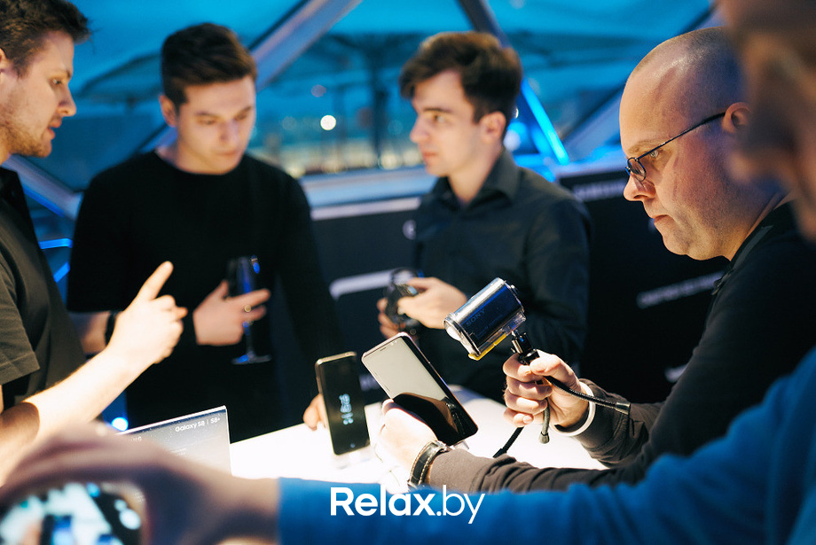 Презентация Samsung Galaxy S8, фото № 36