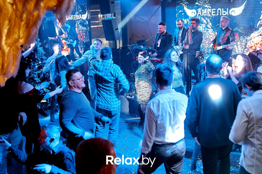 Предновогодние вечеринки в Ангелах, фото № 84