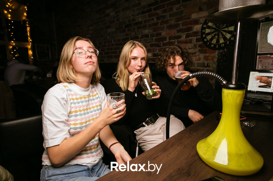 Пятница развратница в баре «Острые козырьки», фото № 12