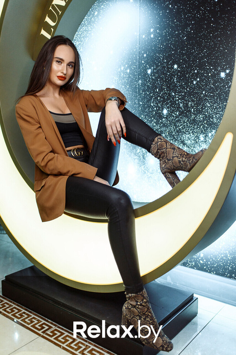 Friday Luna, фото № 32