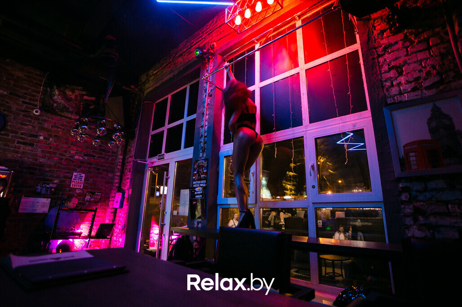 Счастливая суббота в баре «Острые козырьки», фото № 16