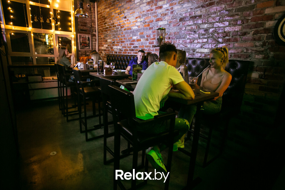 Пятница развратница в баре «Острые козырьки», фото № 22