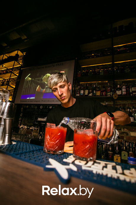 Пятница развратница в баре «Острые козырьки», фото № 18