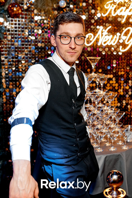 Предновогодние вечеринки в Ангелах, фото № 58