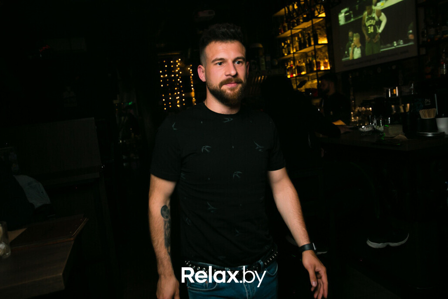 Счастливая суббота в баре «Острые козырьки», фото № 31