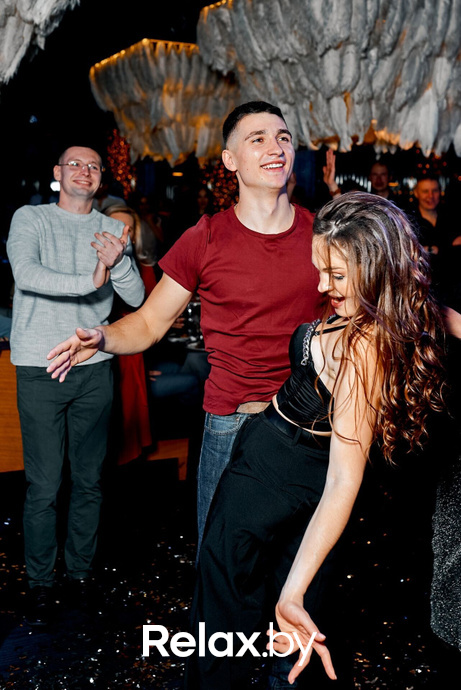 Предновогодние вечеринки в Ангелах, фото № 38