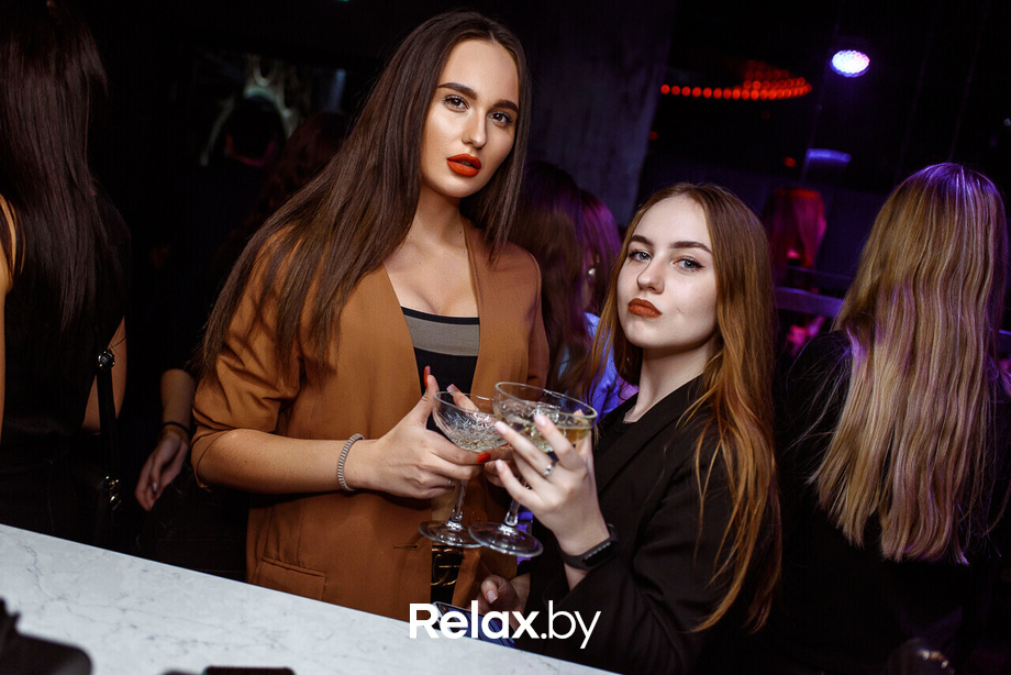 Friday Luna, фото № 17