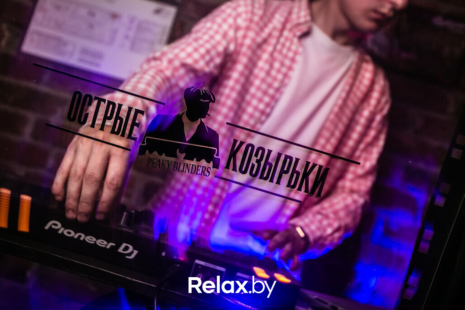 Пятница развратница в баре «Острые козырьки», фото № 38