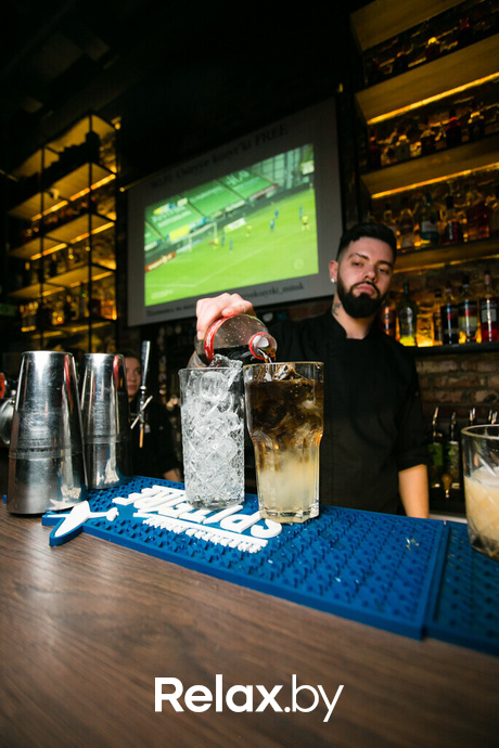 Счастливая суббота в баре «Острые козырьки», фото № 37