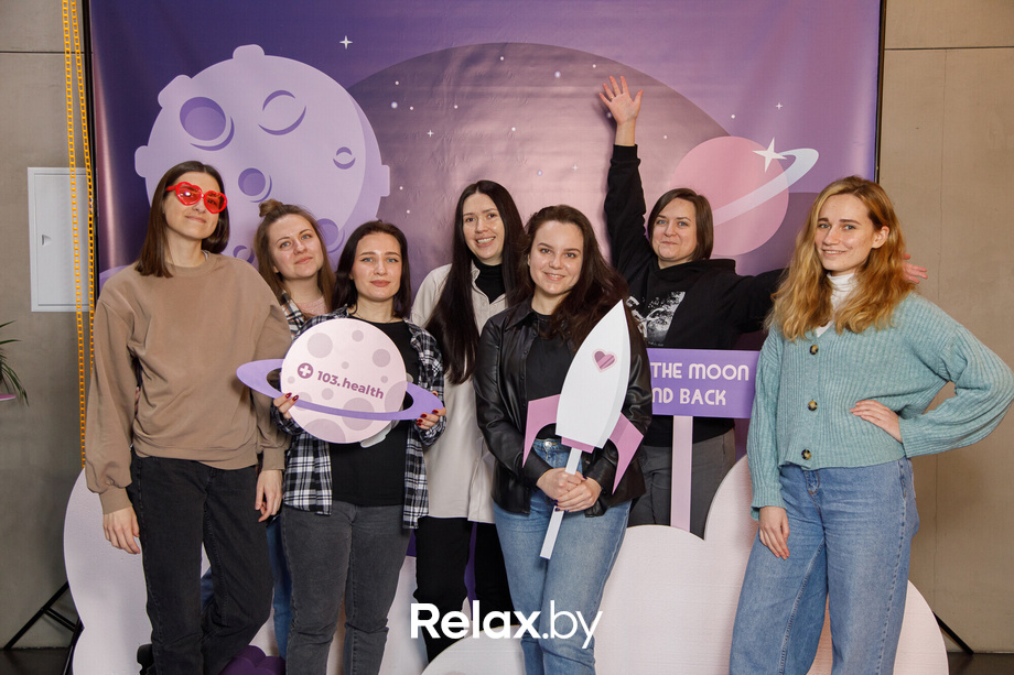 To The Moon & Back, фото № 55