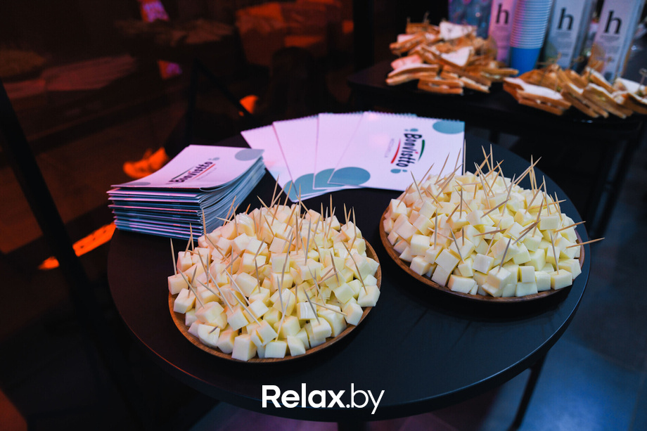 Relax Friends, фото № 1