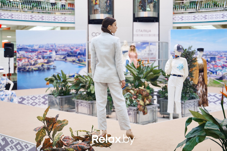 Время Искусства в ТЦ Столица: Мода, природа и поэзия, фото № 116